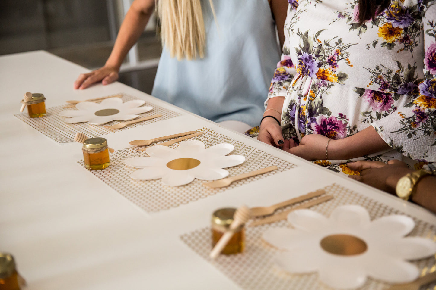 Mommy to Bee Party Box