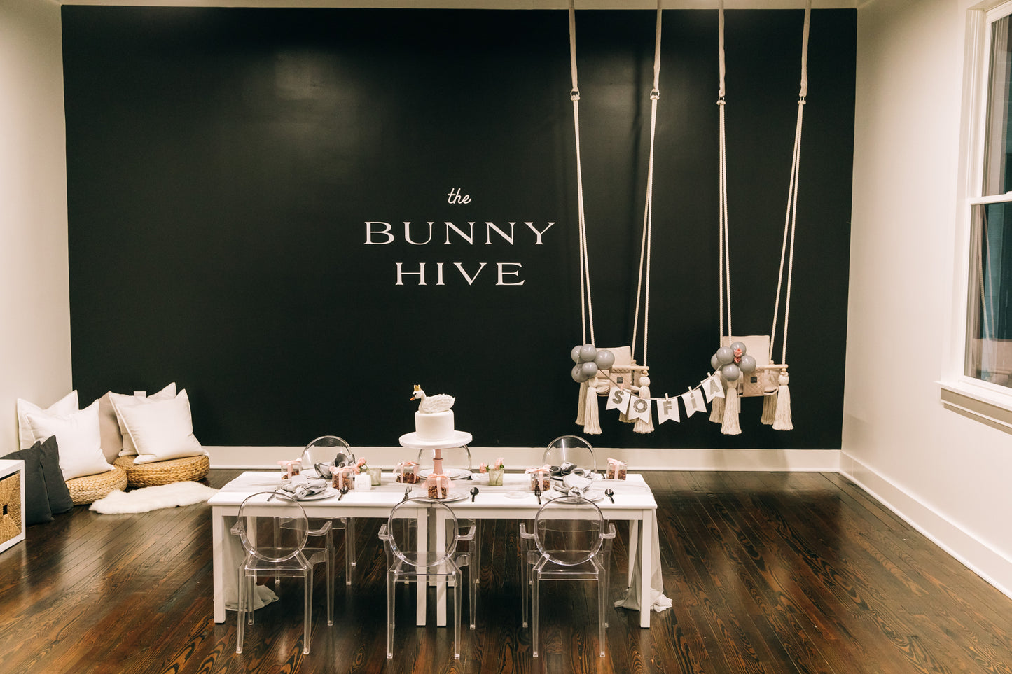 Winter Swan Party Box